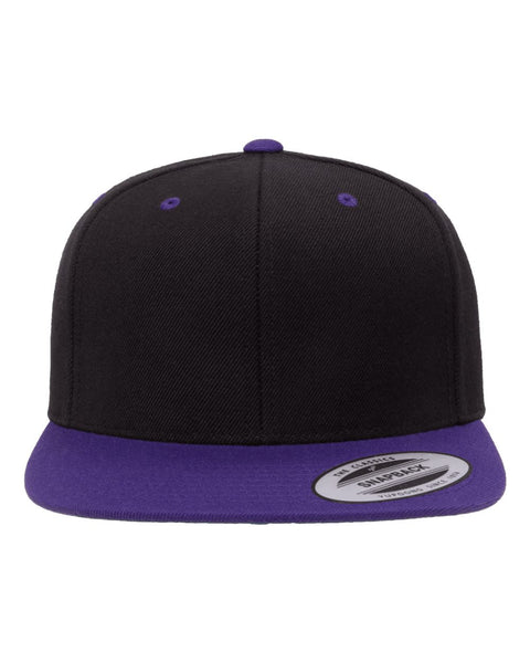 6089M - Adjustable flat peak cap