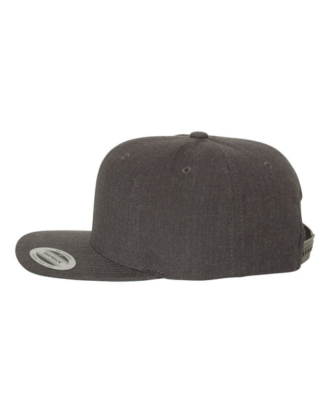 6089M - Adjustable flat peak cap