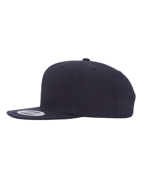 6089M - Adjustable flat peak cap