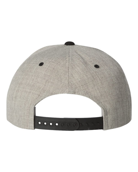 6089M - Adjustable flat peak cap