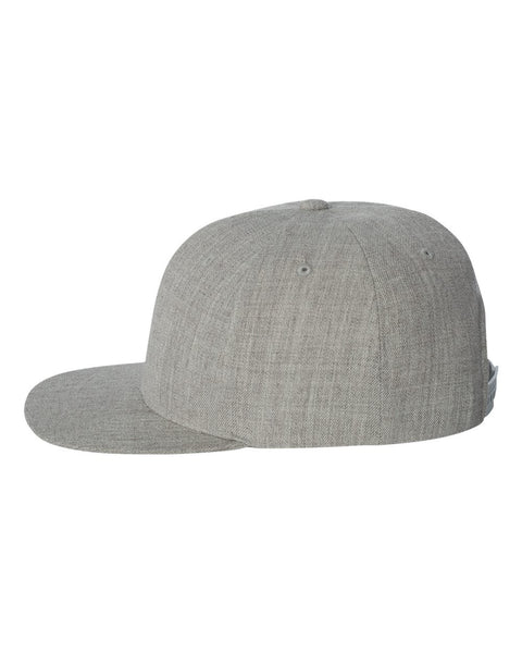 6089M - Adjustable flat peak cap